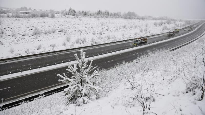 Routes, transports scolaires, avions... Les perturbations liées la neige et au verglas région par région