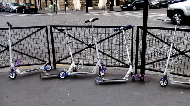 Les trottinettes en libre-service vont être testées dans le sud de Paris.
