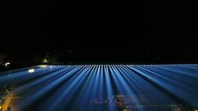 Nice: 86 faisceaux lumineux éclairent le ciel de la Promenade des Anglais