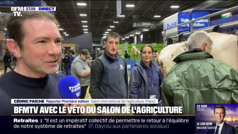 Au Salon de l'Agriculture à Paris, la traite des vaches se poursuit avant l'ouverture au public