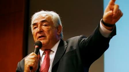 Candidat potentiel du Parti socialiste à l'élection présidentielle, Dominique Strauss-Kahn doit terminer sont mandat au FMI, a estimé François Baroin, porte-parole du gouvernement. Ce mandat l'emmène jusqu'à novembre 2012, au-delà du scrutin présidentiel.