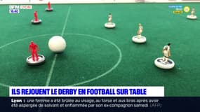 Ils rejouent le derby en football sur table