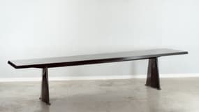 La table "Trapèze" de Jean Prouvé