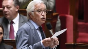 François Rebsamen veut doper les contrats de génération.
