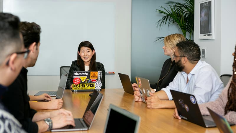 Contacts, ventes, campagnes marketings : HubSpot est l'outil CRM qui réunit tout au même endroit
