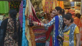 Des femmes sur un marché de la ville d'Amritsar, en mai 2017. (photo d'illustration)