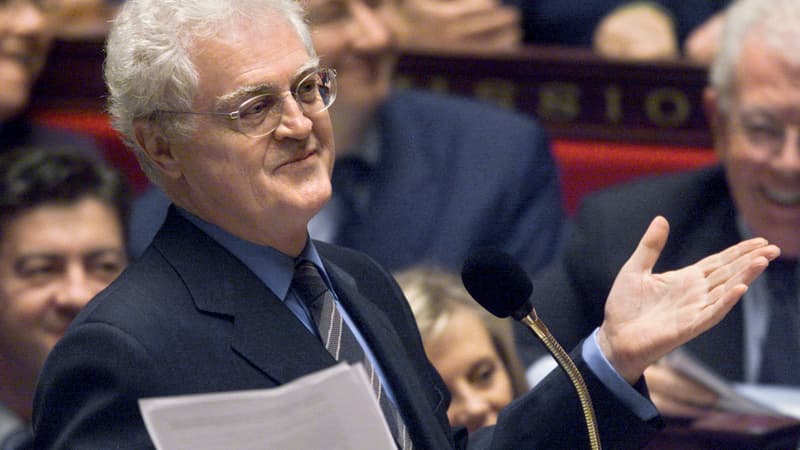 La dernière fois que la France a connu 4% de croissance c'était sous Jospin: très critiqué pour les 35 heures, le Premier ministre a-t-il le meilleur bilan économique des 35 dernières années?