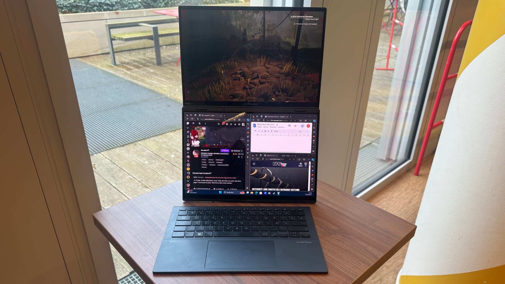 Asus Zenbook Duo 2024