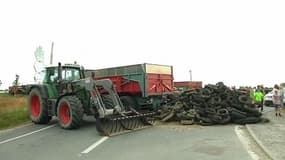Normandie: les éleveurs poursuivent leurs blocages routiers