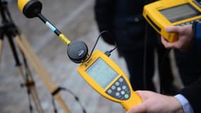 Appareil de mesure de l'agence nationale des fréquences, le 30 janvier 2013.