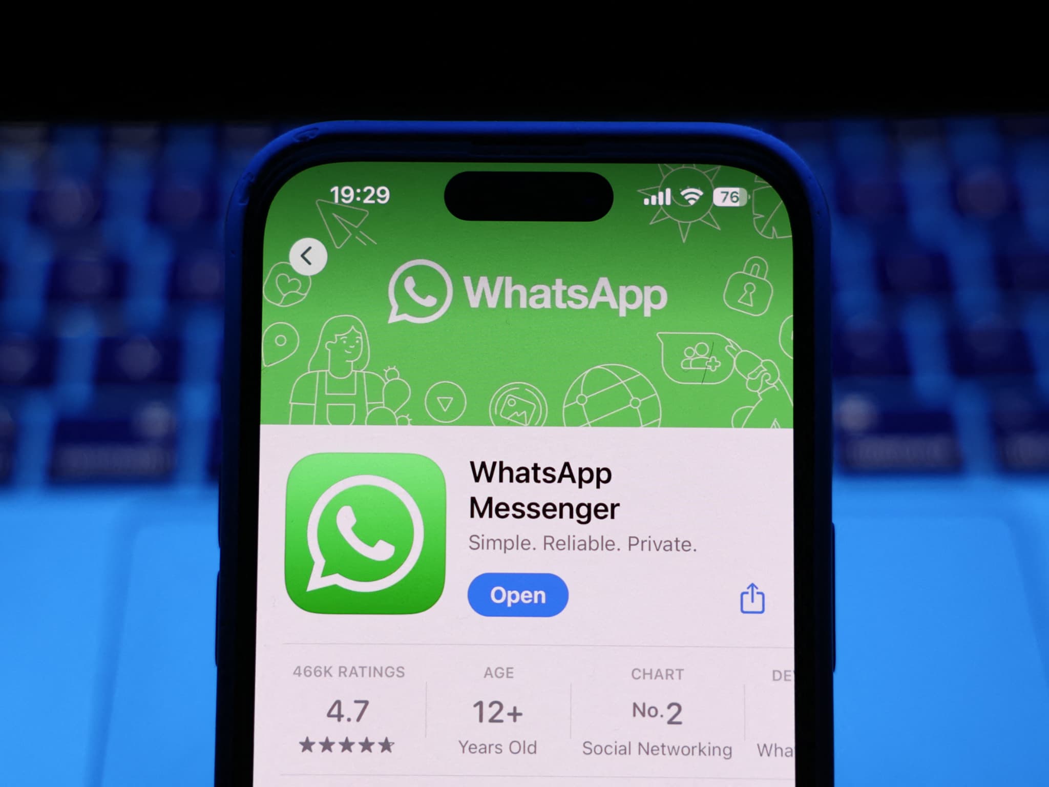 Whatsapp renforce sa lutte contre les arnaques avec de nouveaux outils