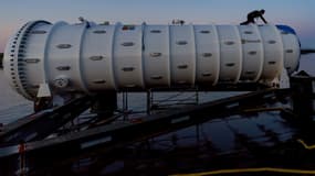 Le datacenter est installé dans un cylindre immergé inspiré des constructions sous-marines de Naval Group.