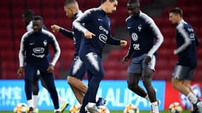 Ben Yedder et les Bleus à l'entraînement à Tirana