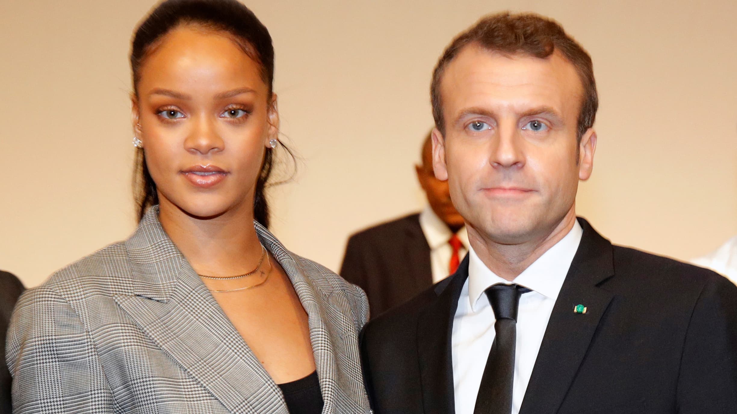 Emmanuel Macron et Rihanna à Dakar, le 2 février 2018