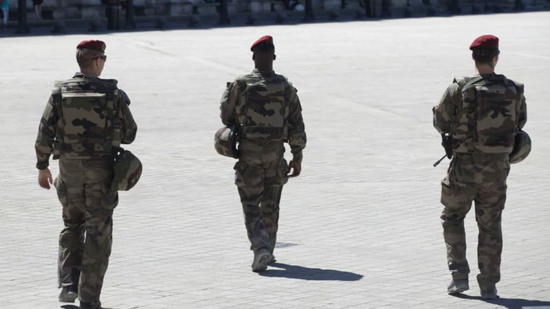 Quatre personnes ont été interpellés dans le cadre d'un attentat déjoué, un jeune homme de 16 ans a été libéré mercredi soir.