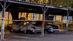 Des véhicules incendiés devant la prison de Tarascon dans la nuit de mardi à mercredi 16 avril 2025. Des véhicules incendiés devant la prison de Tarascon dans la nuit de mardi à mercredi 16 avril 2025.