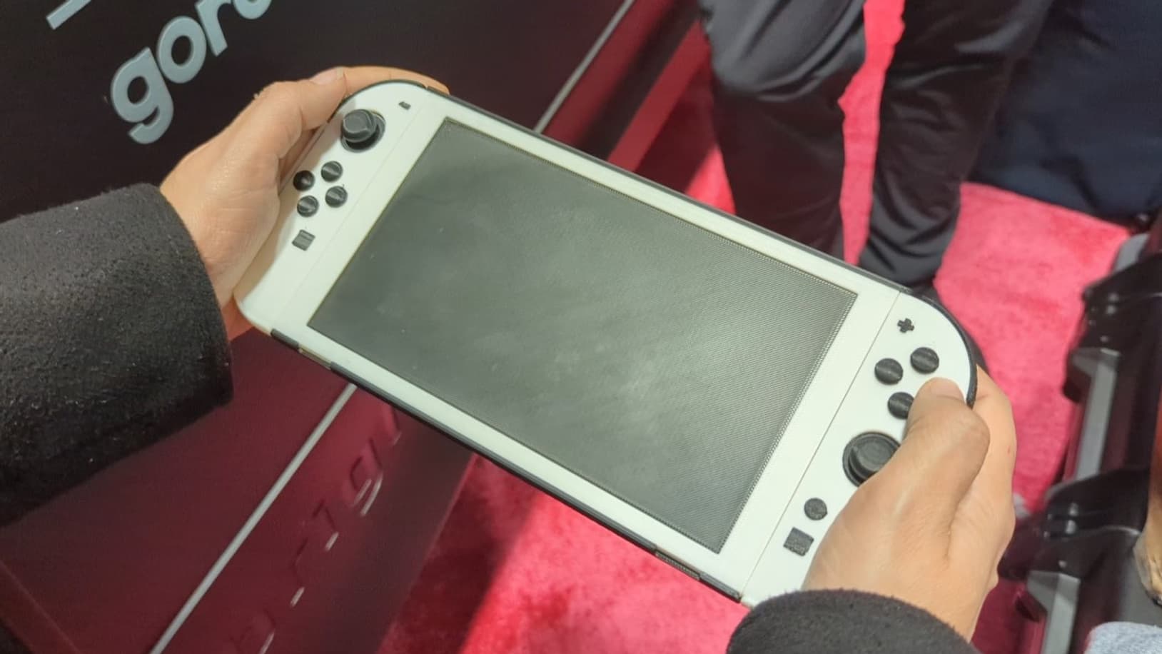 La maquette de la Nintendo Switch 2 réalisée par Genki.