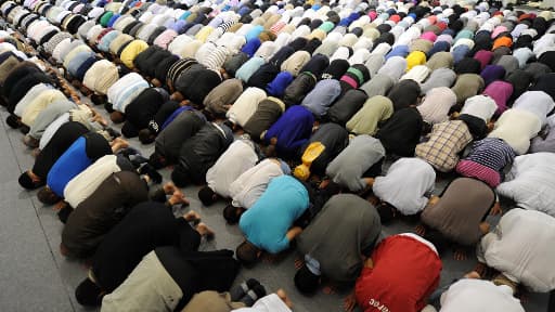 Musulmans en train de prier à la Grande mosquée de Strasbourg. (Illustration)