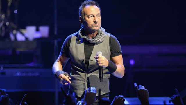 Bruce Springsteen en concert à l'AccorHôtels Arena à Paris en 2016 