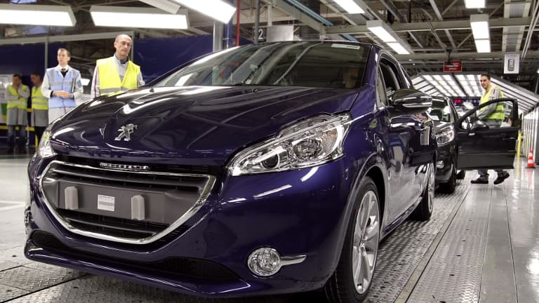 Peugeot 208 : un lancement stratégique face à une concurrence très vive