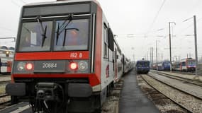 Le RER C est à l'arrêt (illustration).