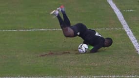 Le gardien de la Côte d'Ivoire fait une énorme boulette à la CAN 2022