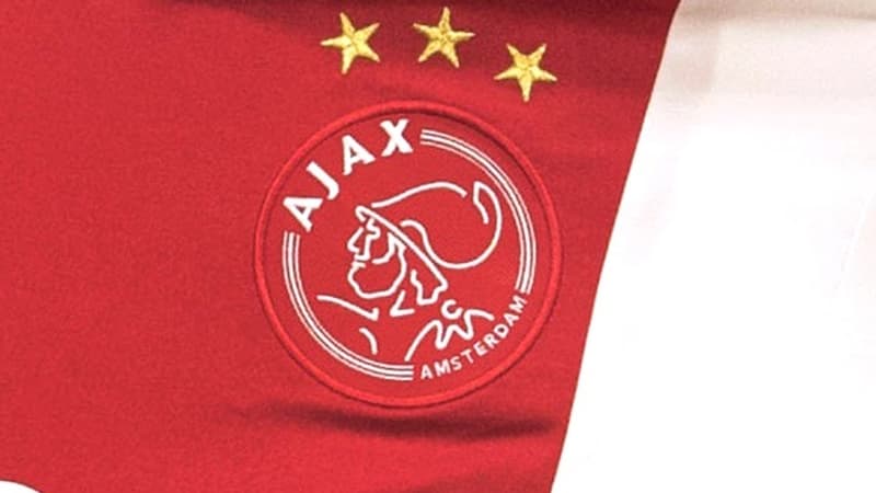 Ajax: un maillot domicile vintage pour la prochaine saison