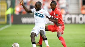 Kage Herve (à gauche) et Uche Agbo (à droite)