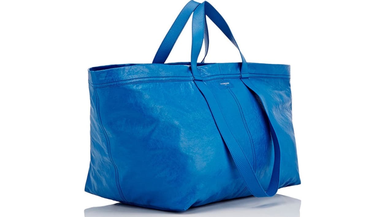 Le sac Balenciaga inspiré du cabas Ikea