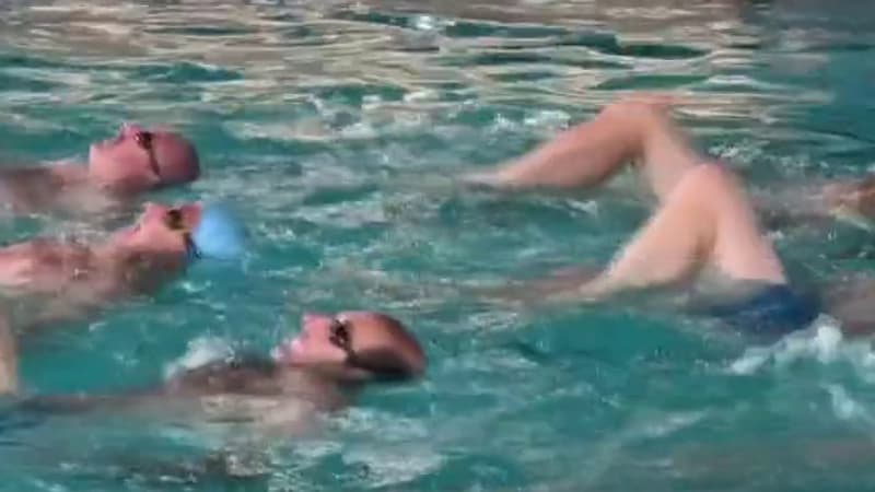 Je ne corresponds pas aux standards de la discipline: à Molsheim, des papas se lancent dans la natation synchronisée