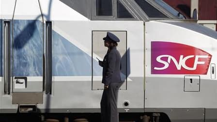 Quatre syndicats de cheminots (CGT, Unsa, SUD-Rail et CFDT) appellent à la grève le 7 septembre dans le cadre de la journée d'action intersyndicale contre la réforme des retraites. /Photo d'archives/REUTERS/Vincent Kessler