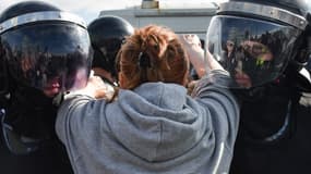 Plus de 800 personnes ont été arrêtées samedi à Moscou, selon une ONG.
