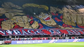 Le tifo "One Piece" au Parc des Princes avant PSG-Bayern