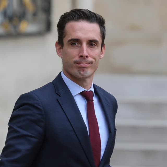 "Le concours Lépine des propositions les plus populistes": Djebarri répond à Zemmour sur le permis à points
