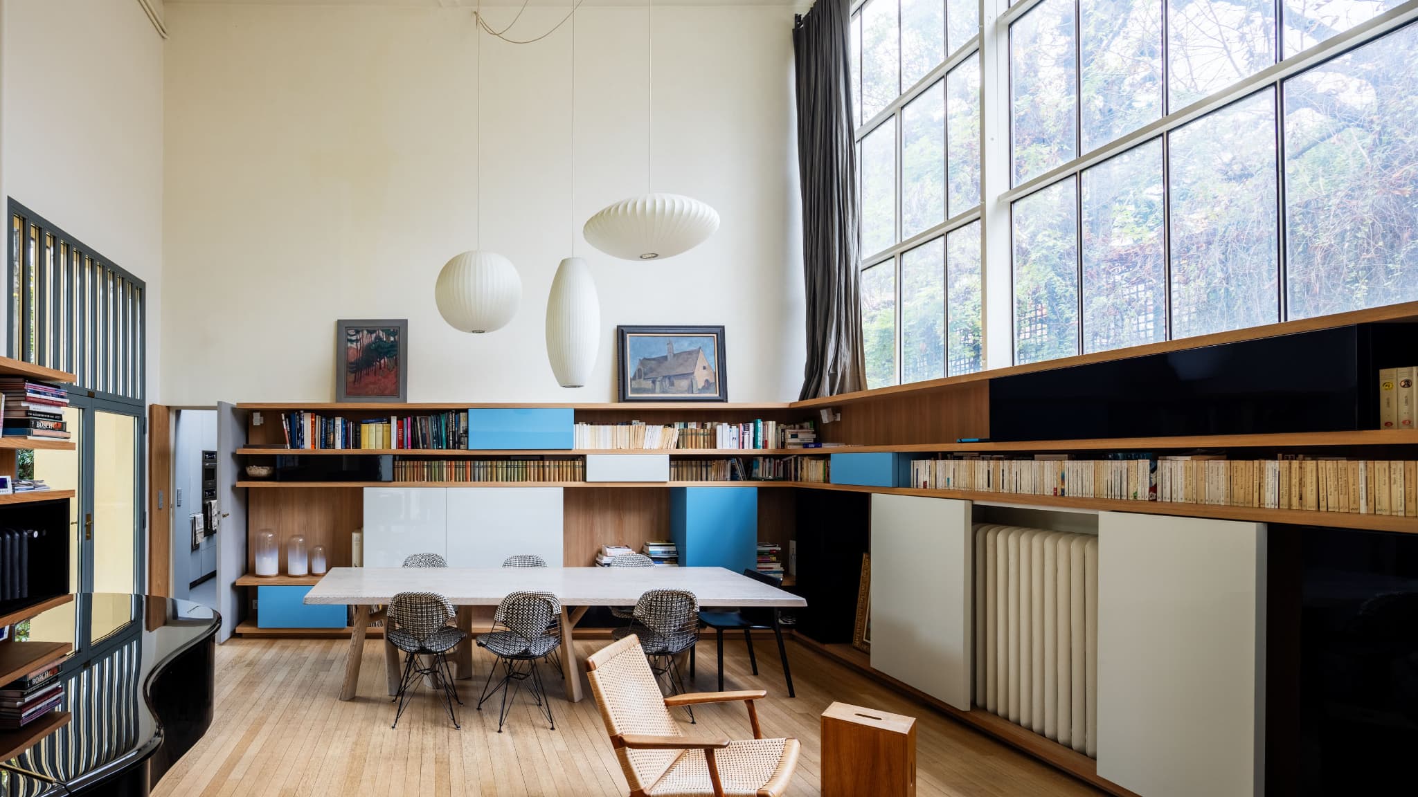 L'ancien atelier de la maison Miestchaninoff réhabilité en pièce de vie.