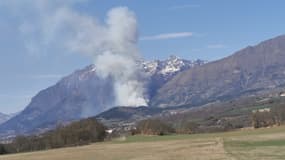 Un incendie dans les Alpes du Sud le 26 mars 2022
