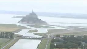 BFMTV survole le Mont-Saint-Michel bloqué par les agriculteurs en colère