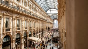 L'intérieur du centre commercial Galleria Vittorio Emanuele à Milan. Les prix de l'immobilier dans la capitale lombarde ont bondi de 38% depuis 2018.