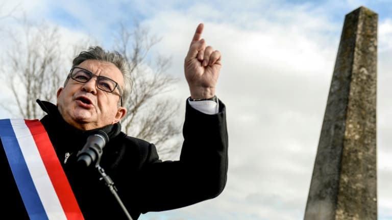 Jean-Luc Mélenchon, candidat LFI à la présidentielle, le 4 février 2022 au Mans