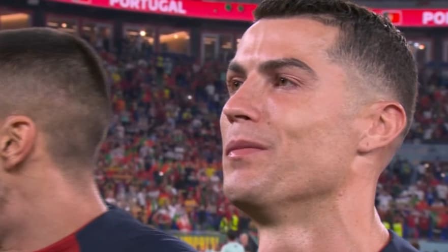 Les larmes de Cristiano Ronaldo pendant l'hymne, lors de Portugal-Ghana au Mondial 2022