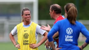 Amandine Henry à l'entraînement des Bleues le 26 juin 2023
