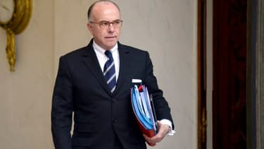 Bernard Cazeneuve annonce que l'assurance-maladie a dépensé 1 milliard d'euros de moins que prévu