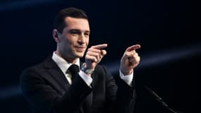 La tête de liste du Rassemblement national Jordan Bardella lors du lancement de sa campagne des élections européennes de juin, à Marseille, le 3 mars 2024