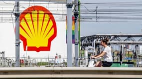 Site de Shell Pernis à Rotterdam, le 30 juillet 2020
