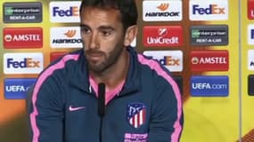 Diego Godin en conférence de presse