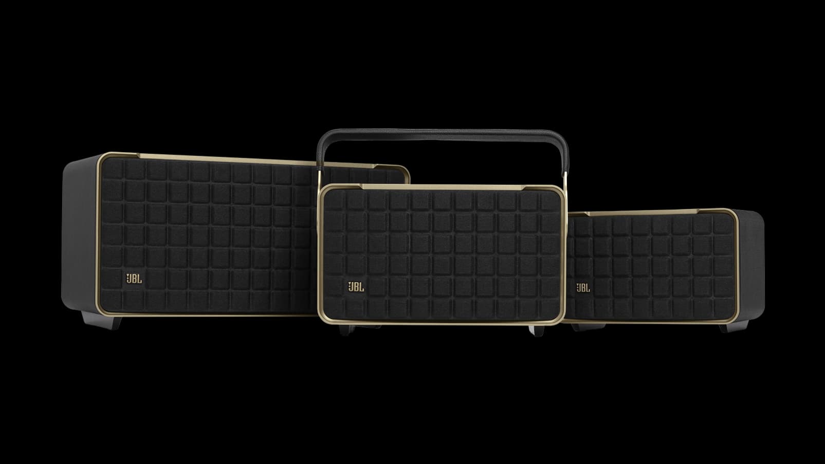 De gauche à droite: les enceintes JBL Authentics 500, 300 et 200