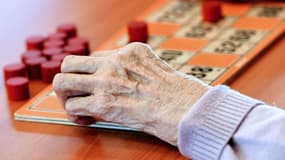 Un homme de 102 ans a été blessé au couteau par son colocataire de maison de retraite (photo d'illustration)