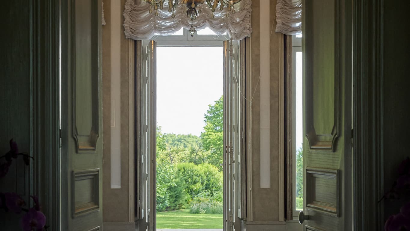 Karl Lagerfeld's house in Louveciennes, photographed in May 2025. Karl Lagerfeld's house in Louveciennes, photographed in May 2025.