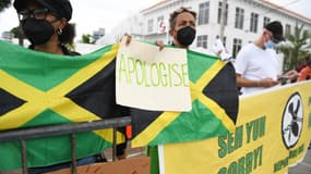 Une manifestation contre la venue de Kate et William en Jamaïque le 22 mars 2022