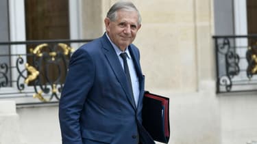 Jacques Mézard songe aussi à des mesures moins coercitives